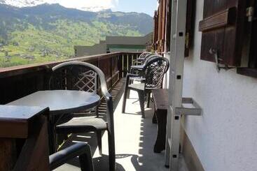 Lehmann's Herberge Hostel