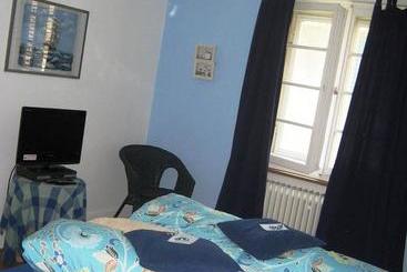 Victor's Bed & Breakfast