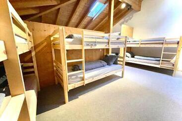 Viva Hostel