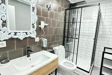 هتل Bungaport Luxury Bungalows&suits