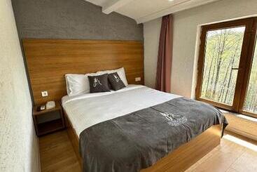 هتل Bungaport Luxury Bungalows&suits