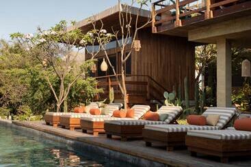 Ennea Hotel   Adults Only
