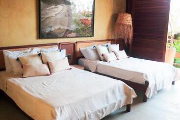 Ennea Hotel   Adults Only
