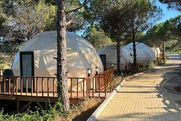 هتل Golifehouses