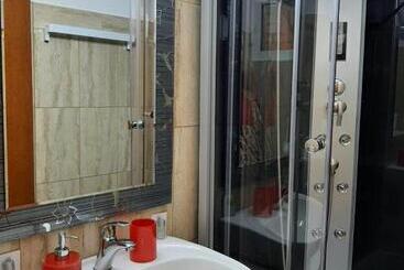 پانسیون Casa Iris Slanic