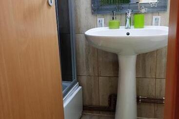 پانسیون Casa Iris Slanic