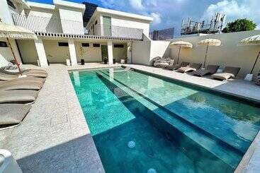 Bali Posh Hotel Pr