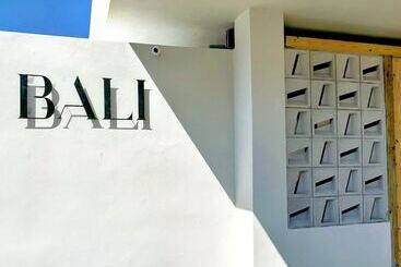 Bali Posh Hotel Pr