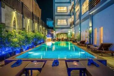 Nico S Hotel 2