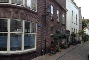 B&b In De Kromme Jak