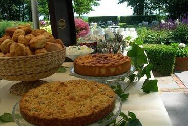 Bed and Breakfast Tussen De Tuinen