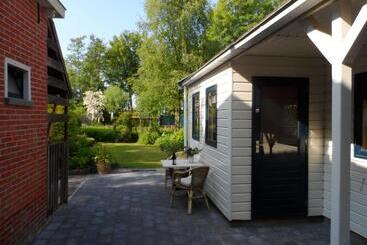 Bed and Breakfast Tussen De Tuinen