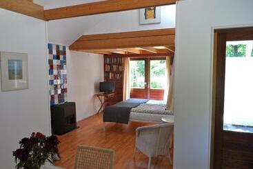 Bed and Breakfast Tussen De Tuinen