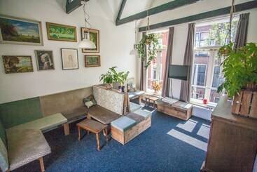 Hostel Delft