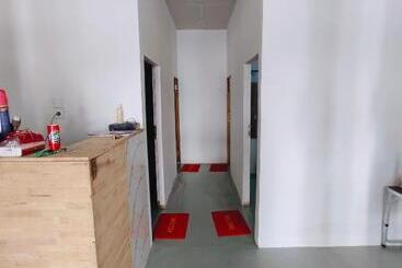 پانسیون Motel Penginapan Sartika
