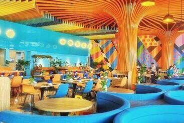 Flamingo Ibiza Hải Tiến
