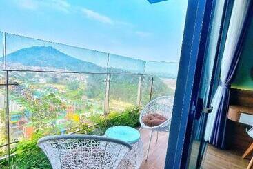 Flamingo Ibiza Hải Tiến