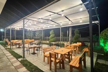Bar Restorant Hotel “ Mani “