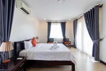 تختخواب و صبحانه Elegant Escape Residence