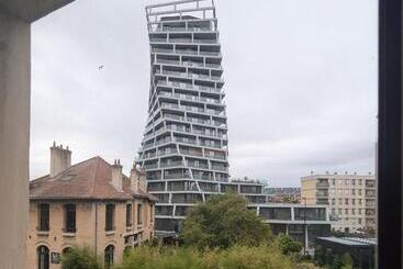 تختخواب و صبحانه Chambre Centre Ville