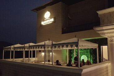 La Nature Hotels & Resorts