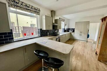 پانسیون Golden Triangle Townhouse
