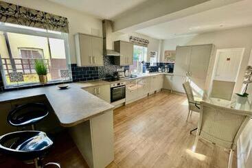 پانسیون Golden Triangle Townhouse