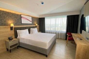 هتل Ramada By Wyndham Dalaman