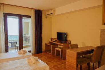 Park Golden View Hotel Casino