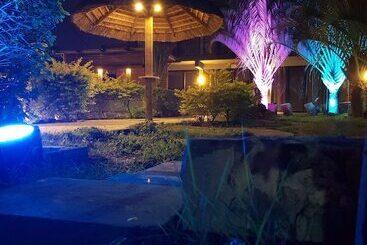 تختخواب و صبحانه Villas Rocher   Deluxe Suite 2a