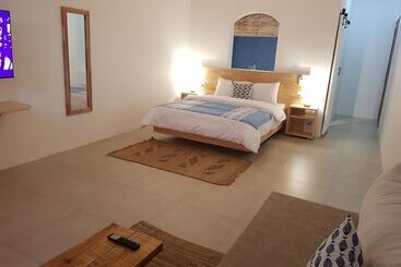 تختخواب و صبحانه Villas Rocher   Deluxe Suite 2a