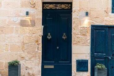 پانسیون Suite 5 At Palazzo Seraphim Boutique Living In St Julians