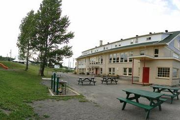 هاستل Auberge De Douglastown