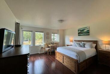 تختخواب و صبحانه Liahona Guest House