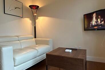 تختخواب و صبحانه Liahona Guest House