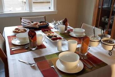 Campbell Cottage B&b