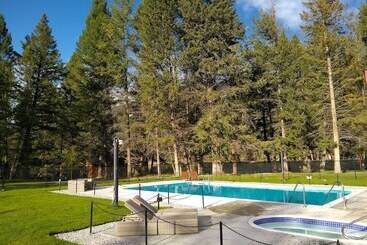 هتل Fairmont Mountain Bungalows