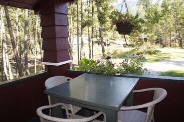 هتل Fairmont Mountain Bungalows