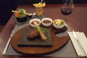 هتل Restaurant Les Jumeaux