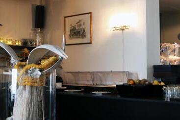هتل Restaurant Les Jumeaux