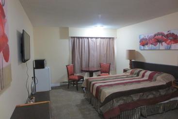 ホテル Vanderhoof Inn