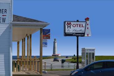 Hôtel Motel Le Pharillon