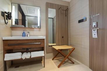 Hanting Hotel Hefei Binhu Convention And Exhibition Center