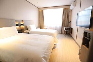 Hanting Hotel Hunchun Railway Station