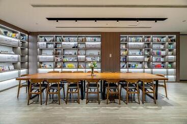 Hanting Hotel Yulin Er Street Zhongying Square