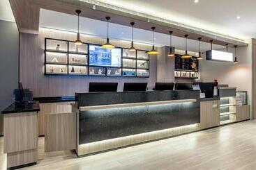 Hanting Hotel Yulin Er Street Zhongying Square