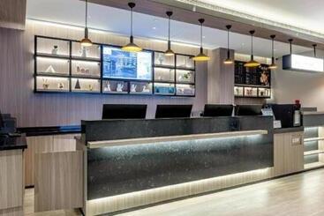Hanting Hotel Yulin Er Street Zhongying Square
