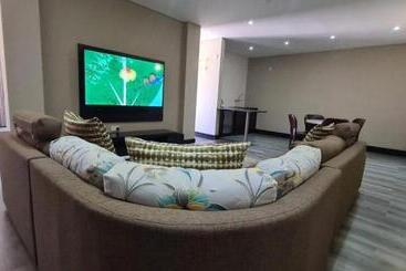 هتل Grand Aria