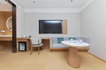 Ji Hotel Weihai Liugong Island Tourism Pier
