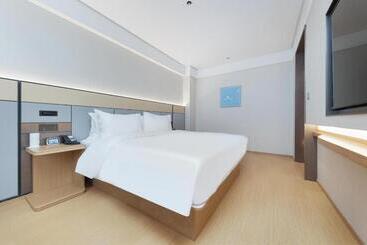 Ji Hotel Weihai Liugong Island Tourism Pier